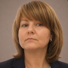 Усова Елена